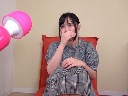＜ハメ撮りｘお姉さん＞初めて目にする電マ攻撃にうっとり発情しちゃって本気セックス！