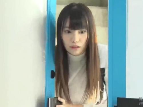 ＜マジックミラー号＞たわわに実ったおっぱい持ちの巨乳美女が極上手コキに絶品フェラ‼