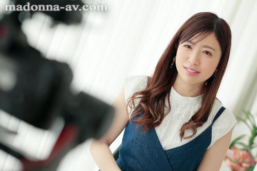 【弘中優】微笑みの虜になる熟女の新星！弘中優AVデビュー！