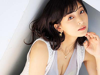 〖デビュー作×人妻〗40代の美麗な奥様がAV初出演！巨根挿入で激しいセックスにマンコが大興奮ｗｗｗ