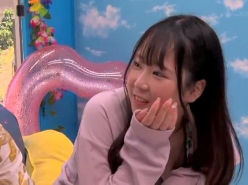 【マジックミラー号 愛瀬ゆうり 澪川はるか 新作】童貞くんのオナニーのお手伝いしてくれませんか その2！精液ぶっかけ！