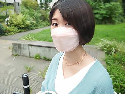 《人妻ナンパ》透明ブラで挑む熟女！陶酔の尻に溺れる贅沢な時と究極の快楽のクライマックスへ導く