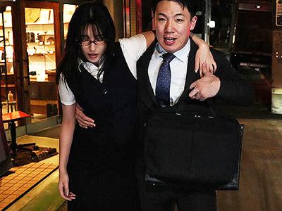 〖OL×中出し〗オフィスの美人同僚に抑えられない情熱！生ハメセクロスで子宮ガン突きパコして膣内発射でイキまくるｗｗｗ