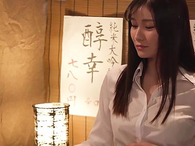 〖山手梨愛×女上司〗顔もBODYも完璧すぎる神乳女上司さん酔い潰れ童貞くんの肉棒挿入で膣奥バッコバコｗｗｗ