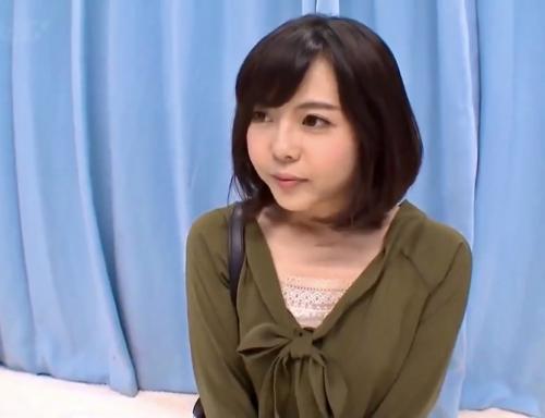 マジックミラー号 声も可愛い顔も可愛い！全部が最高！お尻の割れ目にぶっかけ！喘ぎ声可愛すぎる！