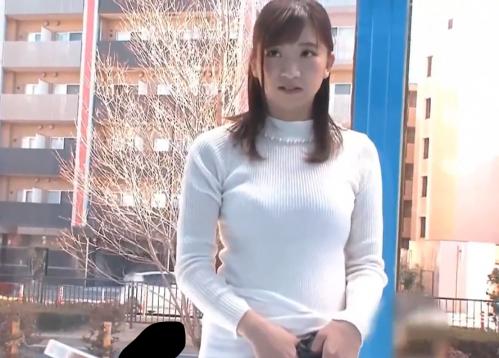 ＜人妻ナンパ＞美人な美魔女奥様が鬼畜なマシンでおばさんを破壊！抵抗不能潮を吹かせNTR浮気セックス！