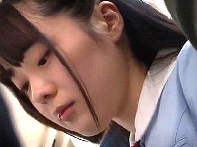 ＜レイプ！＞清楚系真面目そうなカワイ子ちゃん女子！電車で痴漢行為に発展シチャウゾ！