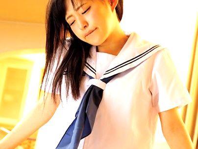 ＜渚みつき！＞「ダメ…こんなの…」清楚系かわいい女子！童貞の兄に禁断エロ行為に発展シチャウゾ！