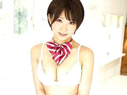 ＜美少女即ハメ！＞出会って4秒で合体！ショートカットの可愛い美少女が即パコセックスしちゃう！