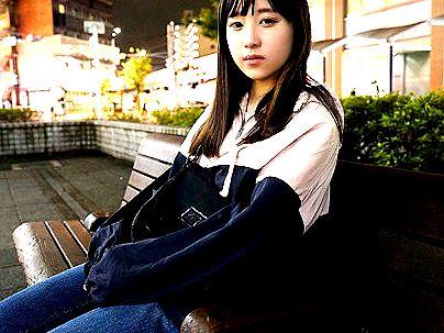 ＜AVデビュー！＞身長145cm敏感シンガー！地味な感じの美少女がＡＶ出演決めちゃうゾ！