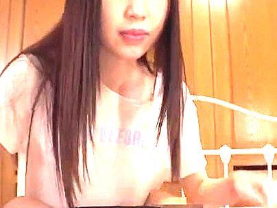 ＜深田えいみ！＞極エロ淫乱彼女のお姉さん！誘惑されてバレないようにエチエチ！