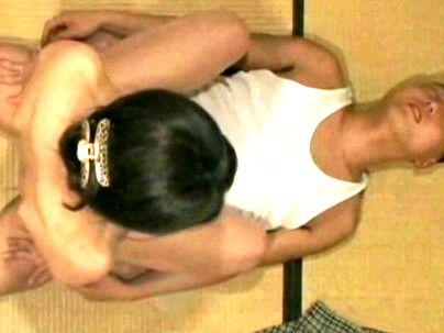 ＜ヘンリー塚本！＞「エロドラマ！」近所でも良妻賢母といわれた母が・・禁断エロ行為に溺れる！