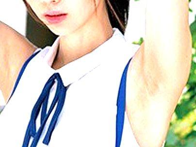 ＜脇フェチ！＞ＳＳＳ級モデル体型滅茶苦茶カワイ子ちゃん！脇見せエロ行為が最高すぎるゾ！