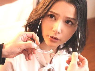 ＜吉高寧々！＞「え、なに？」上品な感じの美人先生！弱みを握られ言いなりプレイでヤラレマクリｗW！