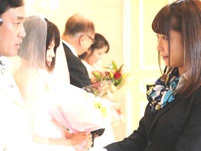 ＜美女！＞マジか！ウェディングプランナーが新郎誘ってしてエロ行為に持ち込んじゃう無料エロ動画ｗｗｗｗｗ
