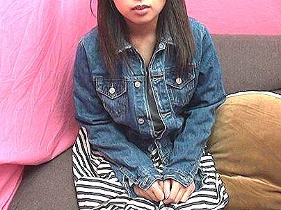 ＜素人ナンパ！＞真面目そうな清楚系可愛い美少女看護学生！ゲットしてエロ行為で楽しんじゃうぞ！