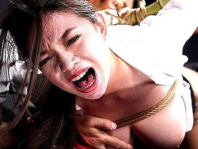 ＜女捜査官！＞グラマラスエロい体の爆乳おっぱい女捜査官！つかまって犯されレイプされるぞ！