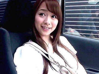 ＜白石茉莉奈！＞子供と夫がいる巨乳おっぱい奥さん人妻！きずかれないようにエロ行為シチャウゾ！