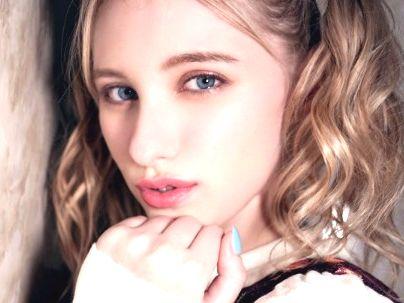 ＜メロディー・雛・マークス！＞ウルトラＳＳＳ級の極上可愛い女子ガイコクジンがＡＶ出演挑戦シチャウゾ！！！