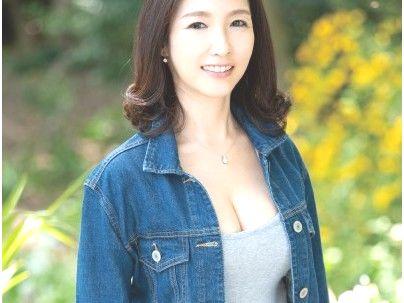 ＜初撮り＞旦那とレスのGカップ美人妻が満を持してＡＶデビューしちゃうぞｗｗｗ