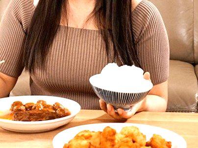 ＜夕美しおん！＞痩せ細った少女にご飯たくさん食べさせて巨乳オッパイにしてエロ行為楽しんじゃうぞ！！！！