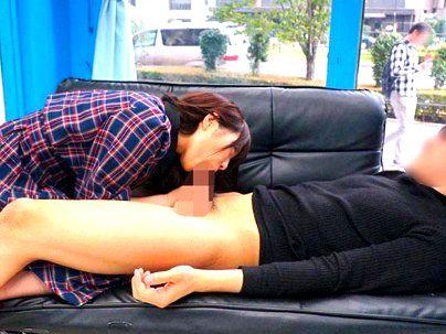 ＜マジックミラー号！＞人気女優がバレたら自分でSEX交渉！エロ企画に挑戦した結果↓↓