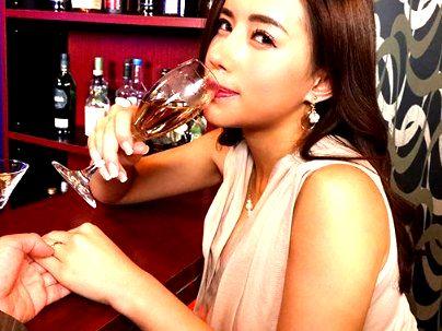 ＜同窓会で再会！！＞スタイル抜群ボイン巨乳オッパイ片想いの極女美女とエロ行為楽しんじゃう！！！