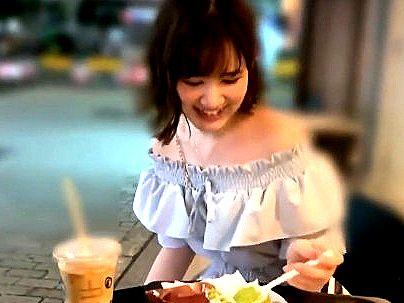 ＜素人ハメ撮り！＞「めっちゃ！かわええ…♡」尋常じゃないぐらい可愛い女子！ゲットしてホテルでヤリマクリ！