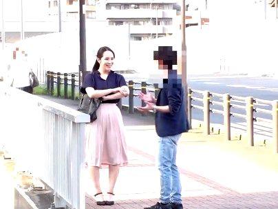 ＜マジックミラー号！＞素人の奥さんが声かけられてMM号でエロ行為になっちゃうぞｗｗｗｗｗ