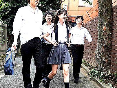 ＜松本いちか！＞スレンダーカワイ子ちゃん再婚でできた妹！友達に性処理のおもちゃに！