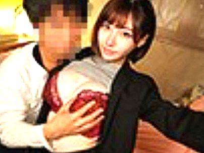 ＜プライベート映像！＞スタイル抜群ボインの女教師の元カレ氏がエロ動画流出しちゃうぞ！！！！