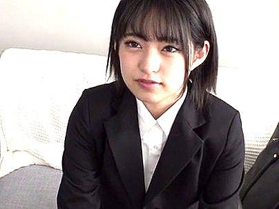 ＜素人ナンパ！＞就活で疲れたシロウト女子大生！美男子相手に興奮してエロ行為に発展シチャウゾ！