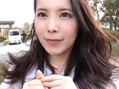 ＜バイリンガルの美人妻！＞美しすぎる奥さんが性欲高めでAV出演デビューしちゃうぞｗｗｗｗ