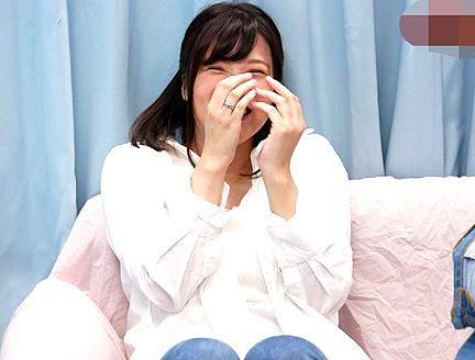 ＜マジックミラー号！＞町で見かけた子持心優しい素人の人妻さんがエロ企画に挑戦しちゃうゾ！！