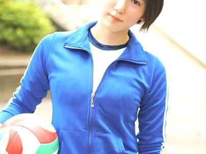 ＜ショートカット！＞スポーツ女子が中年コーチとバレないようにエチエチシチャウゾ！！！！