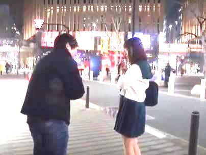 真面目そうなうぶ女子が夜の街で声をかけられてホテルでえちえちされちゃうぞｗ