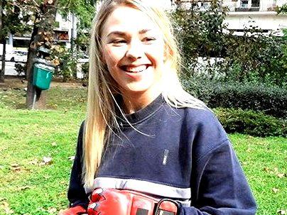 ＜ロシアン美女！＞格闘技習ってる滅茶苦茶カワイ子ちゃん外国人がオチンポで敗北ｗｗｗｗｗｗ