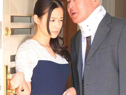 ＜変態義父！！＞上品な感じの奥さん美魔女オバサンが義理父に寝取られ浮気行為シチャウゾ！！！