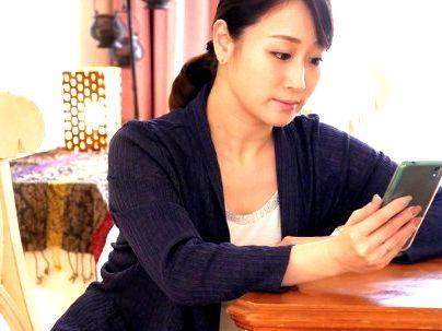 ＜同窓会で再会！＞上品な感じのおくさんヒトヅマが元カレ思い出してオナニーシチャウゾｗｗｗｗ