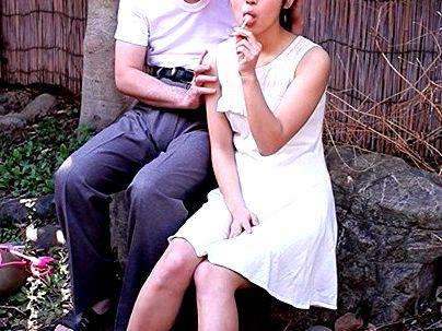 ＜健気な●女が！＞スレンダー細身ミニマム小柄オンナノコが大好きな兄の頼みで見知らぬ男に・・・