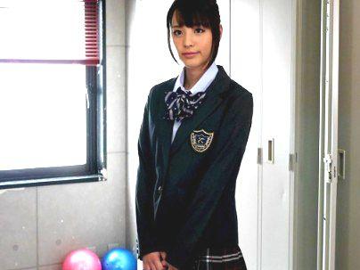 ＜ザーメンぶっかけ＞真面目そうな清楚系カワイ子ちゃんが男たちにザーメンぶっかけられる！！！！