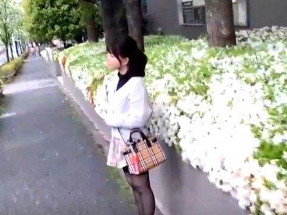 ＜不貞行為にふける！＞清楚系真面目そうな人妻が他人棒で浮気行為しちゃうぞｗｗｗｗｗ