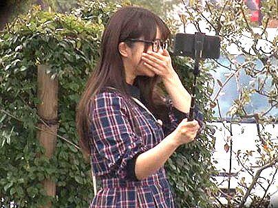 ＜マジックミラー号！＞メガネの清楚系美少女！MM号でセックスしないと帰れないエロ企画挑戦シチャウゾ！