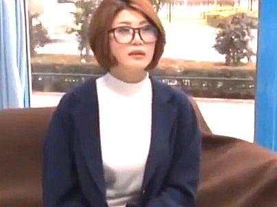 ＜マジックミラー号＞セレブ妻をＭＭ号で乳首マッサしてエロ行為に持ち込んじゃうぞｗｗｗｗ