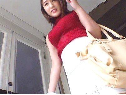 ＜欲求不満の美人妻！＞清楚な感じの奥さんヒトヅマがマジックミラー号でエロ行為にｗｗｗｗｗ