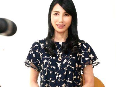 ＜五十路妻＞スレンダー細見の上品な感じの奥様がAV撮影に挑戦シチャウゾ！！！