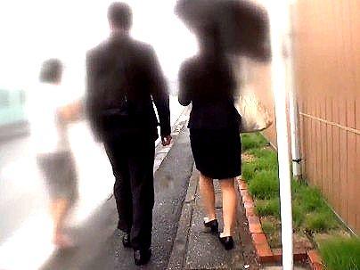 ＜混浴ミッション！＞街で見かけた男性社員と上司をゲットしてエロ企画に挑戦させたら・・・