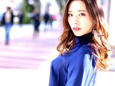 ＜ハメ撮り！＞「まさかの？うそだろ？」TVで話題美人家政婦が・・他人棒で浮氣エロ行為に発展シチャウゾ！