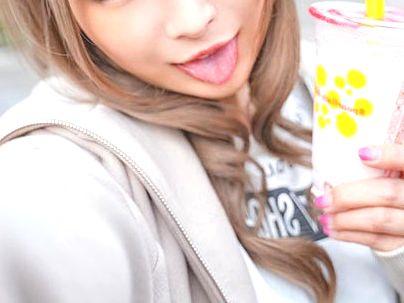 ＜イマドキ！＞ギャルだけどめちゃくちゃエロいカワイ子ちゃんがマジックミラー号でエロ行為に・・・