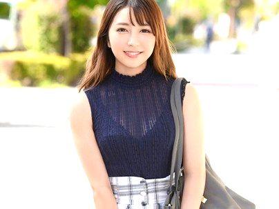 ＜我慢ゲーム！＞巨乳オッパイ真面目そうな清楚系女子がマジックミラー号でエロ企画に挑戦シチャウゾｗｗｗｗ